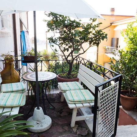 Bed and Breakfast Golfo Dei Poeti Леричи Экстерьер фото